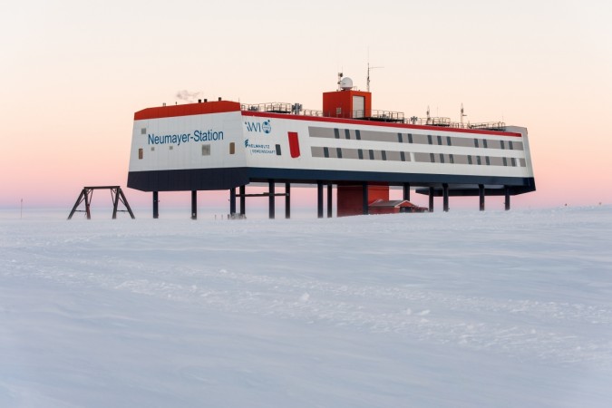 Neumayer Station III where the research is currently underway Neumayer Station III
