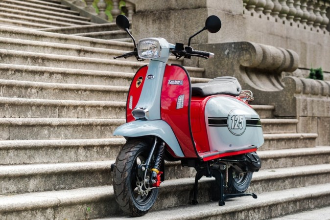 Scomadi has joined hands with Pune-based AJ Performance as part of India entry Scomadi TL125