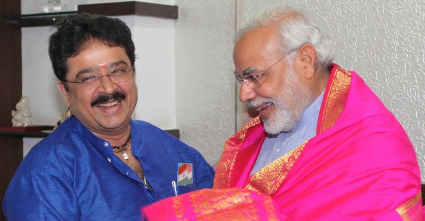 S Ve Shekher with Prime Minister Narendra Modi. S Ve Shekher with Prime Minister Narendra Modi