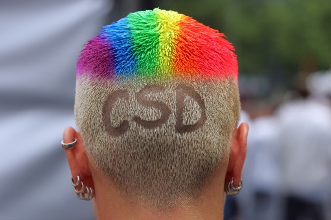Representational picture of rainbow hairstyle hairstyle