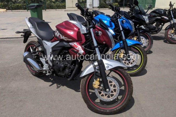 Suzuki Gixxer ABS will be identical to the regular Gixxer in terms of looks. Suzuki Gixxer ABS