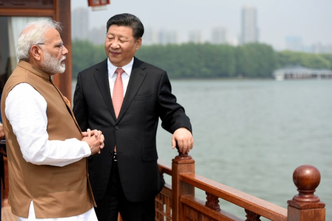 Chinese president Xi Jinping wants more Bollywood movies to be screened in China. modi jinping