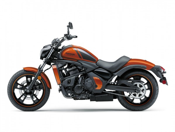 Kawasaki Vulcan S is powered by a liquid-cooled twin-cylinder 649cc engine Kawasaki Vulcan S