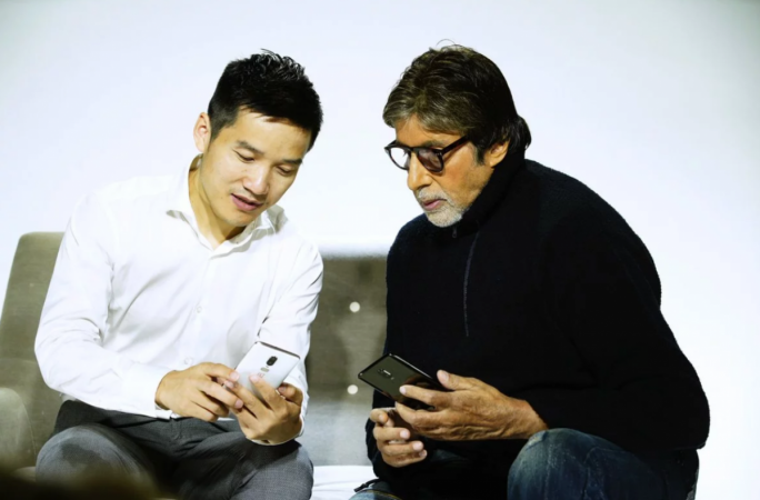 OnePlus 6 will have glass cover on the back OnePlus 6, Amitabh Bachchan, Pete Lau, India, teaser