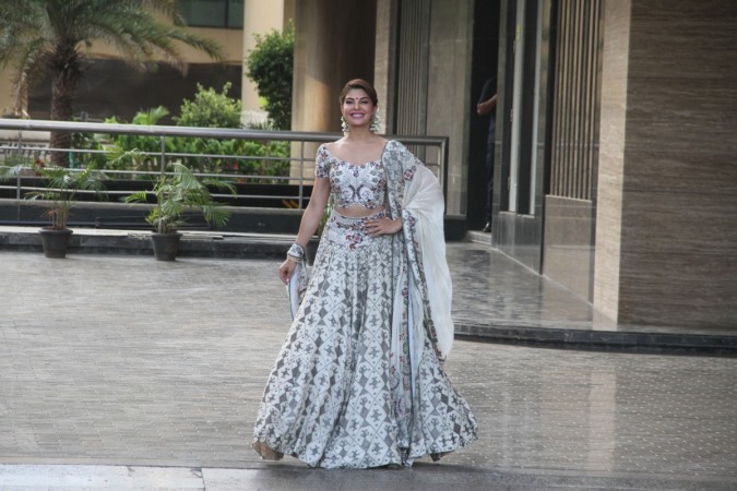 Jacqueline Fernandez Sonam kapoor and Anand Ahuja Sangeet