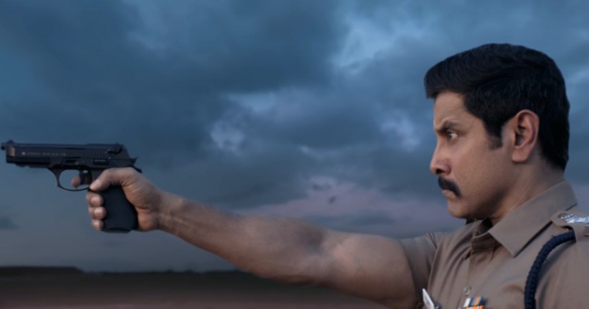 Here is a screenshot from the motion poster of Vikram's Square aka Saamy 2. Screenshot From Saamy 2 aka Saamy Square Motion Poster