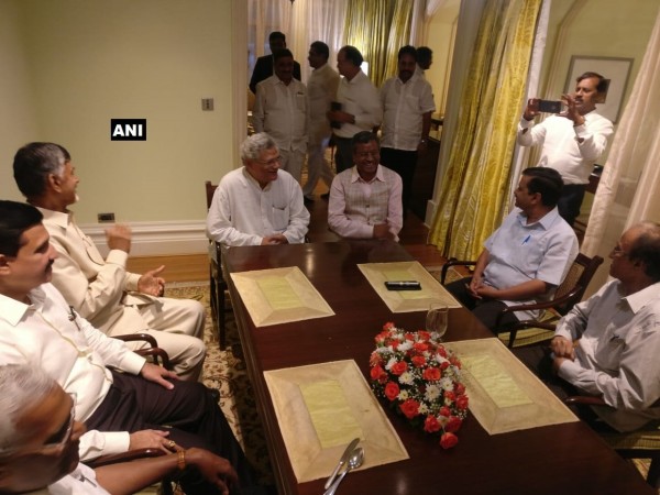Delhi CM Arvind Kejriwal, Andhra Pradesh CM Chandrababu Naidu and CPI(M)'s Sitaram Yechury interact. arvind kejriwal