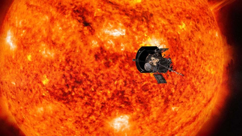 Illustration of the Parker Solar Probe spacecraft approaching the Sun Parker Solar Probe