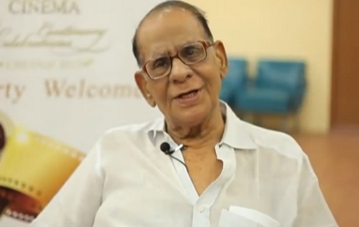 Muktha Srinivasan died on Tuesday over old-age related issues. He was one of the successful filmmakers of his times. Muktha Srinivasan