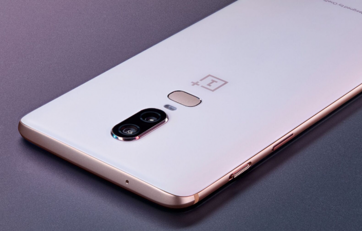 OnePlus 6 Silk White comes with 8GB RAM 128GB storage for Rs 39,999. OnePlus 6, Silk White, India, Amazon, launch, price