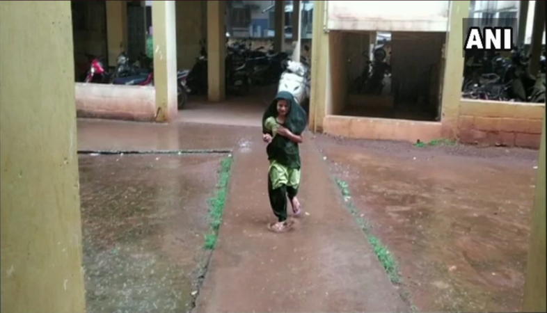 Rain lashes parts of #Karnataka, visuals from Hubli. Karnataka rain