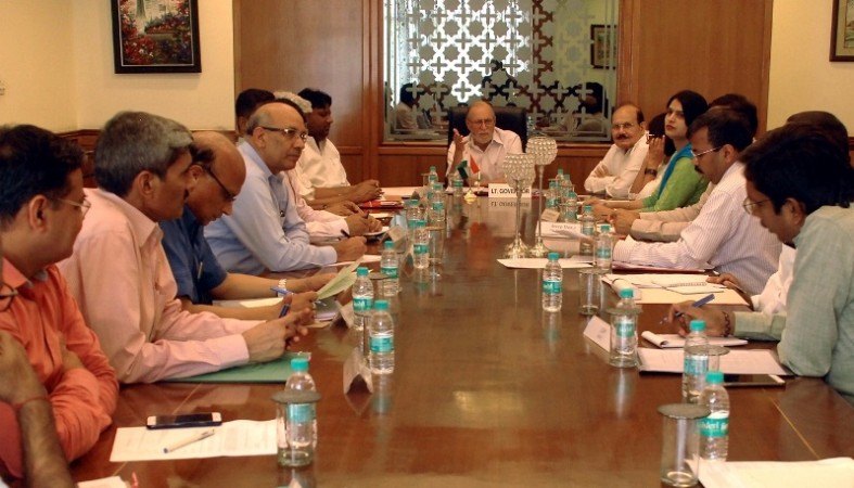 Lt. Governor, Delhi chairing emergency meeting in view of severe dust pollution in Delhi on 14th June, 2018. Lt. Governor chairing a meeting