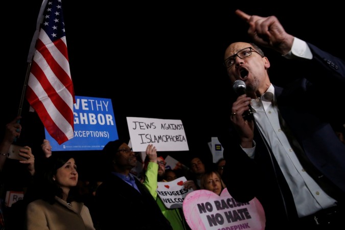 Democratic National Committee (DNC) Chairman Tom Perez joins demonstrators as they rally against the Trump administration's new ban against travelers from six Muslim-majority nations, outside of the White House in Washington DNC Chairman Tom Perez