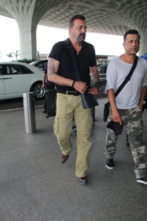 Sanjay Dutt with Paresh Ghelani at Mumbai airport Sanjay Dutt with Paresh Ghelani at Mumbai airport