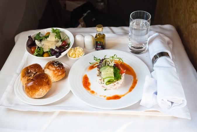 emirates-brings-hindu-meal-option-back-on-menu-after-severe-backlash