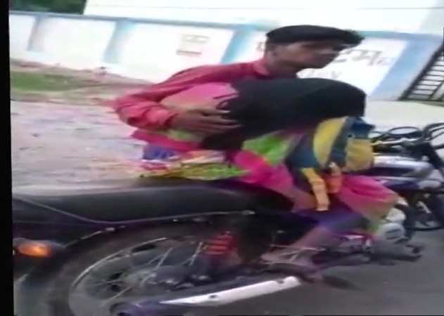 Man ties mother's body to bike, takes it for post-mortem in Madhya Pradesh (Video) Madhya pradesh