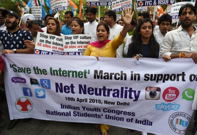 Activists of Indian Youth Congress and National Students Union of India shout anti-government slogans during a protest in support of net neutrality in New Delhi on April 16, 2015. a protest in support of net neutrality in New Delhi