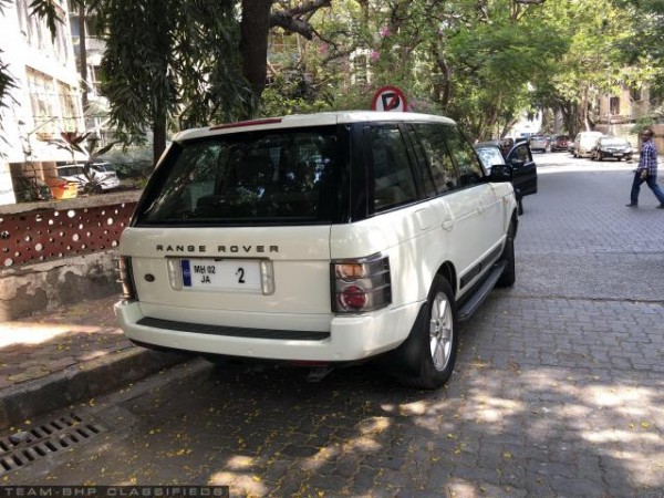 Amitabh Bachchan's Range Rover comes with MH-02 JA 0002 fancy number plate Amitabh Bachchan's Range Rover
