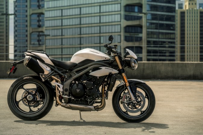 Triumph Street Triple RS in Chrystal White colour Triumph Street Triple RS
