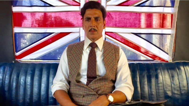 Akshay Kumar's Gold gets positive reviews from critics. Akshay Kumar in Gold