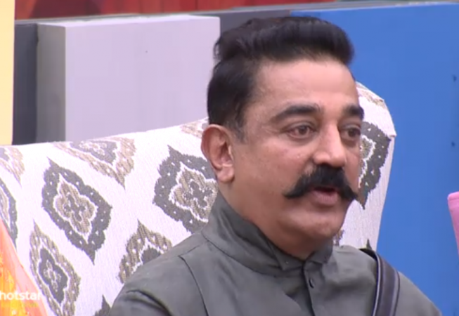 'Lokanayakudu' Kamal Haasan appears on Bigg Boss Telugu 2 to promote his upcoming movie Viswaroopam-2. Kamal Hassan throws a glance from his upcoming movie Viswaroopam-2/
