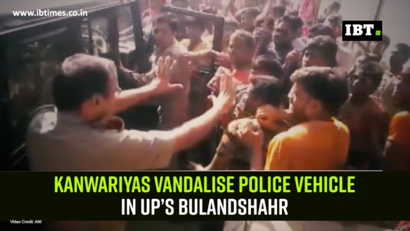 Kanwariyas vandalise police vehicle in UP's Bulandshahr
