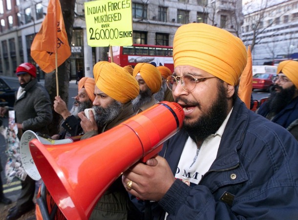 In picture: Demonstrators shout slogans in London Pro-Khalistan rally