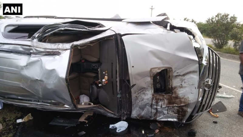 Actor and TDP leader Nandamuri Harikrishna dies in a car accident in Telangana's Nalgonda district. Nandamuri Harikrishna