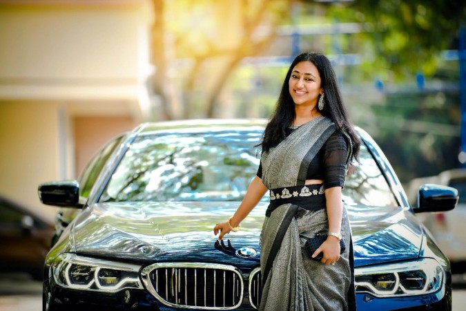 Vijayalakshmi Darshan files a complaint. Vijayalakshmi Darshan