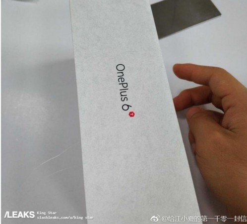 OnePlus 6T is expected to launch around October-November time frame. OnePlus 6T, retail box, leak, water drop design, in-screen fingerprint sensor