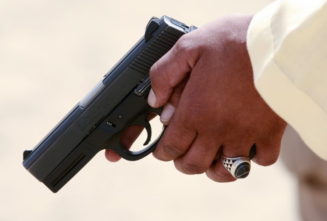 Representational image pistol