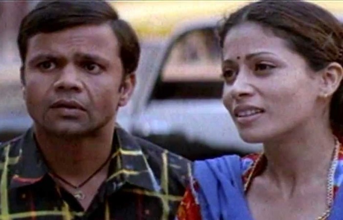 Rajpal Yadav and Antara Mali in Main Madhuri Dixit Banna Chahti Hoon! Rajpal Yadav and Antara Mali