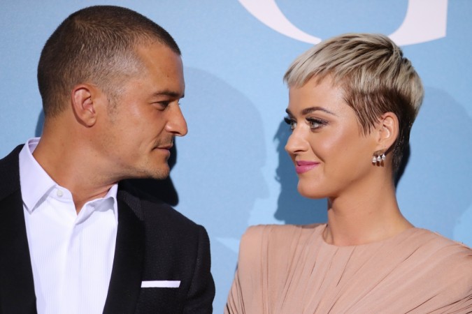 Orlando Bloom and Katy Perry made a lovely pair as they posed for the photographers. Katy Perry Orlando Bloom