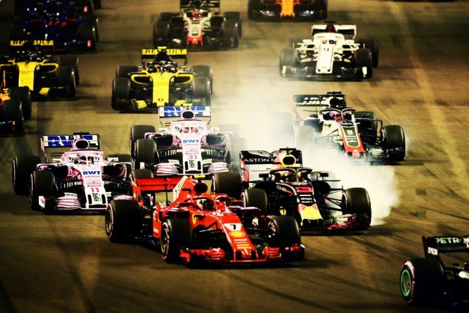 Drivers compete during Singapore Formula One GP at the Marina Bay Street Circuit on September 16, 2018. Formula 1