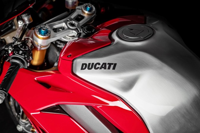 Ducati Panigale V4 R