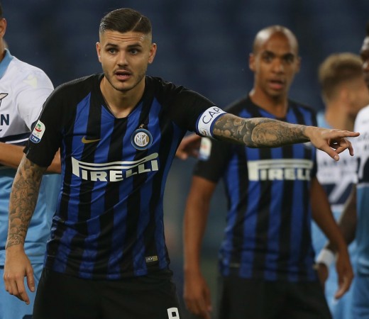 Mauro Icardi of FC Internazionale gestures during the Serie A match against SS Lazio on October 29, 2018 Mauro Icardi