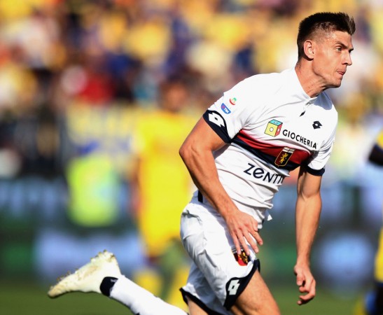 Krzysztof Piatek in action during the Serie A match on September 30, 2018 Krzysztof Piatek