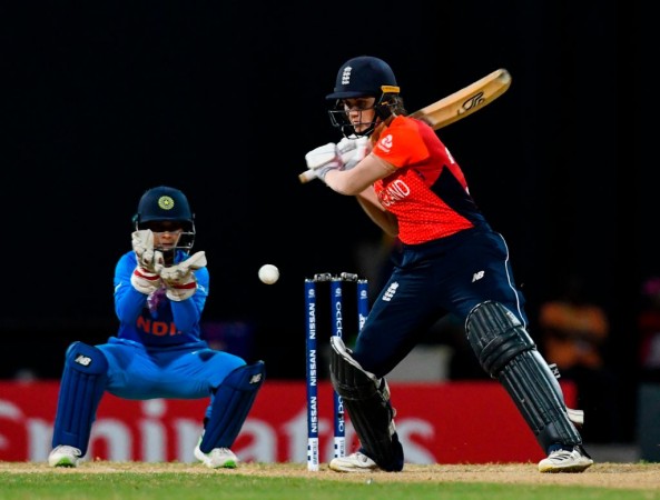 England romped home with 8 wickets to spare Women's Cricket