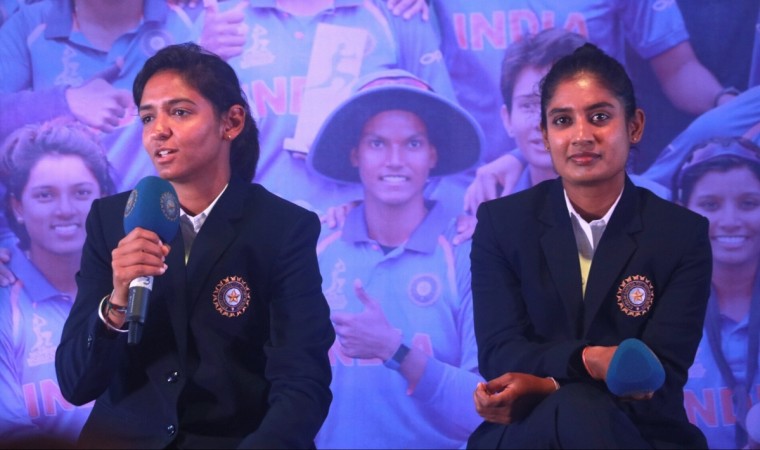 Mithali (R) and Harmanpreet (L) at a felicitation ceremony in New Delhi mithali raj harmanpreet kaur