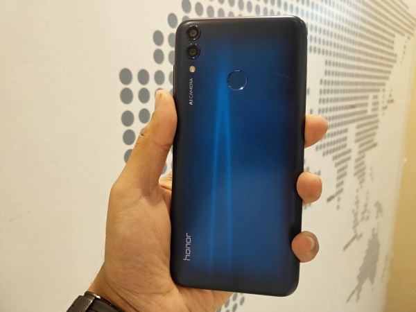 Honor 8C review Honor 8C review