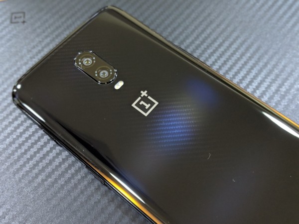OnePlus 6T McLaren Edition OnePlus 6T McLaren Edition unboxing