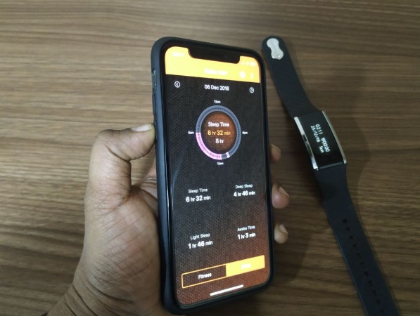Fastrack, Reflex Wav, review, launch, price, specs,India