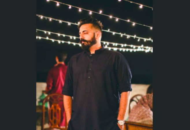 Pakistan couple's low-key marriage wins hearts Pakistan couple's low-key marriage wins hearts