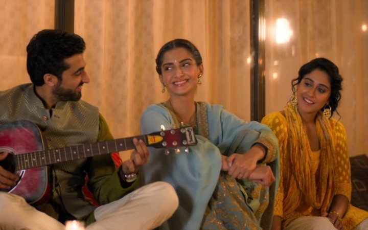 Sonam Kapoor's girlfriend in Ek Ladki Ko Dekha Toh Aisa Laga Sonam Kapoor, Regina Cassandra
