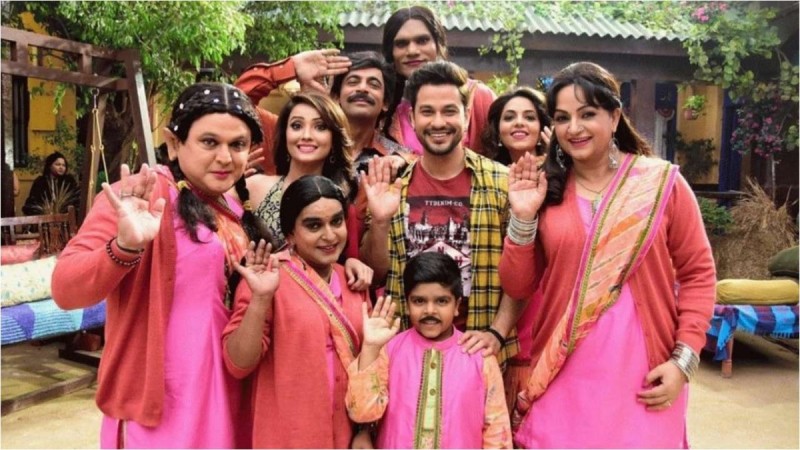 Kanpur Wale Khuranas cast Sunil Grover, Kanpur Wale Khuranas