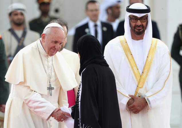 Pope Francis welcomed at the Presidential Palace during his visit to the Arabian Peninsula. Pope Francis