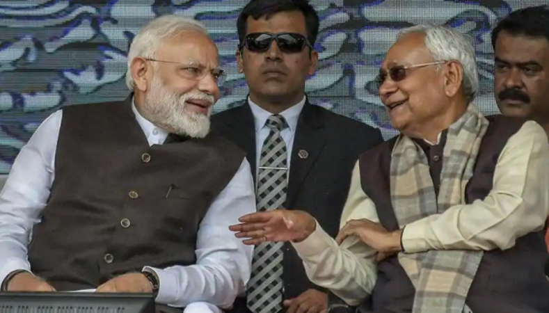 PM Narendra Modi along with Bihar Chief Minister Nitish Kumar. Narendra Modi nitish kumar