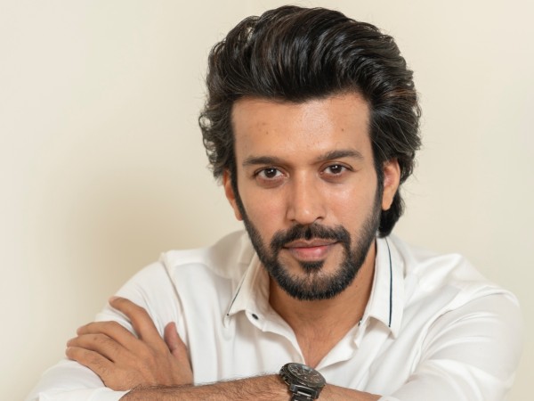 Anjum Sharma as Sharad Shukla Anjum Sharma