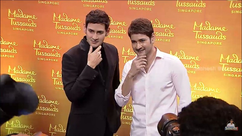 Mahesh Babu poses with his wax statue in AMB Cinemas Mahesh Babu poses with his wax statue in AMB Cinemas