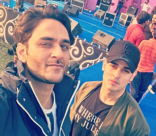 Priyank Sharma and Vikas Gupta Priyank Sharma and Vikas Gupta fight